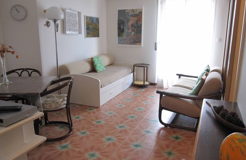 Grado Pineta Apartment | Wonderful Seaview Flat With Terrace