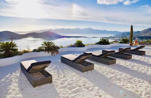 Elounda Villa | Wonderful Villa facing the sea: Dream Villa