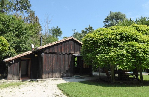 Cornuda Apartment | Wonderful villa for 6 guests with private pool, sauna, WIFI and pets allowed