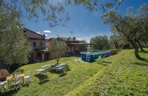 Vicopelago Villa | Wonderful villa for 7 people with WIFI, private pool, TV, terrace and pets allowed