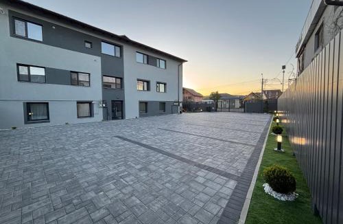 Bistrita Apartment | Wonderland apartment Self Check-in Parking Free