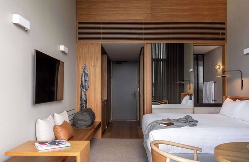 Crawley Hotel | Wonil Hotel Perth - Handwritten Collection