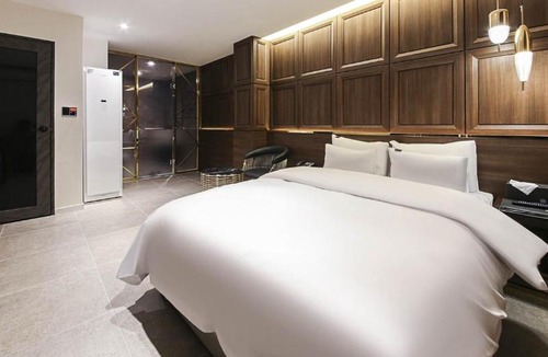 Wonju Hotel | Wonju May hotel