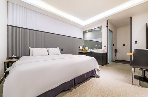 Wonju Hotel | Wonju Sense Self Check-in Motel