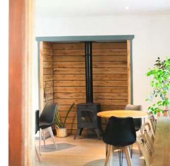 Bosque Peralta Ramos Hostel | Wood Side Hostel