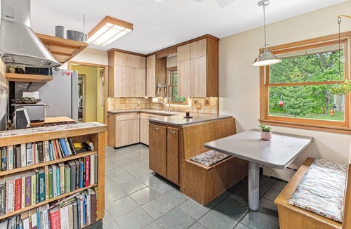 Plymouth House | Wooded lot with wildlife, indoor treehouse and screened porch: a family paradise