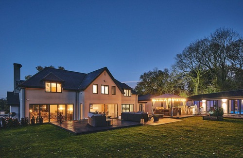 Belbroughton Cottage | Woodland House - Luxury Cottages