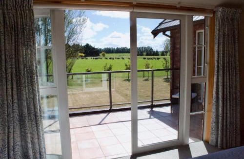 Ashburton District House | Woodlands Green