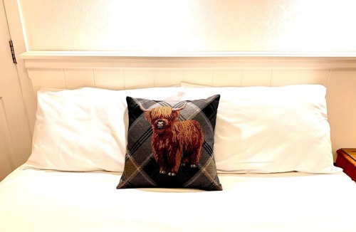 Perth Hotel | Woodlea