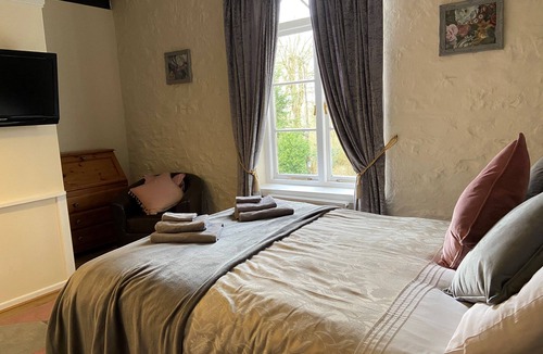 Cheriton Bishop House | Woodleigh Coach House