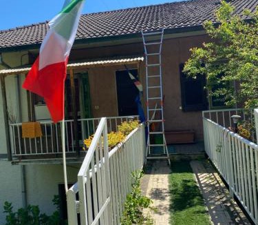 Sesta Godano Apartment | Woods House