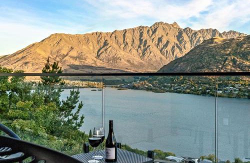 Queenstown Apartment | Woods Villa Kea