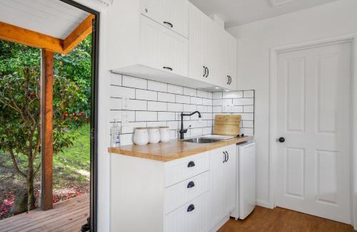Akaroa House | Woodside - Akaroa Holiday Cottage
