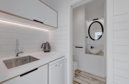Waiheke Island House | Woodside Bay Chalets