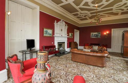 Arbroath House | Woodside House