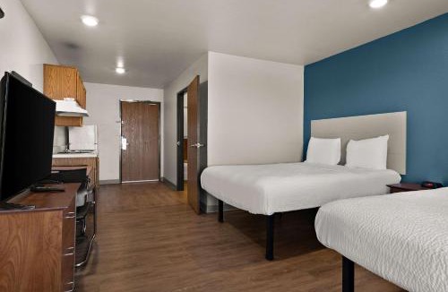 Champaign Hotel | WoodSpring Suites Champaign near University