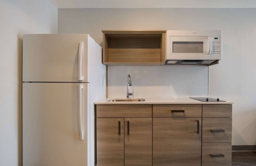 East Paris Hotel | WoodSpring Suites Grand Rapids Kentwood