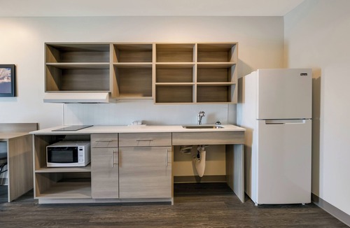Orange Park Hotel | Woodspring Suites Jacksonville Orange Park