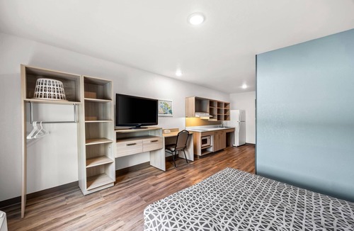 Jackson Hotel | WoodSpring Suites Jackson Hub City