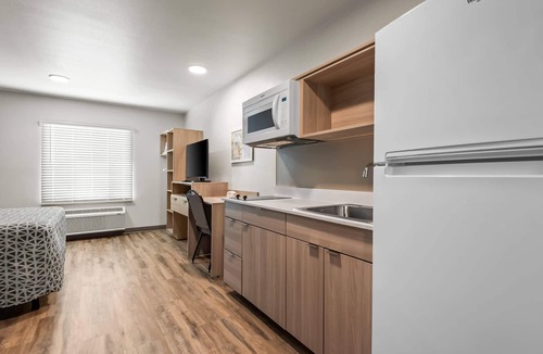 Rohrerstown Hotel | Woodspring Suites Lancaster North