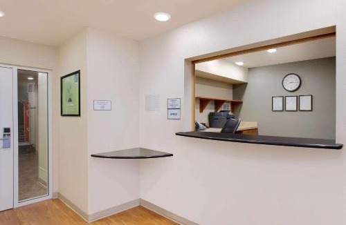 Virginia Beach Hotel | WoodSpring Suites Virginia Beach
