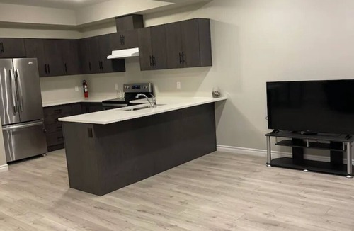 Woodstock House | Woodstock house-Fully Furnished 5 BR townhouse