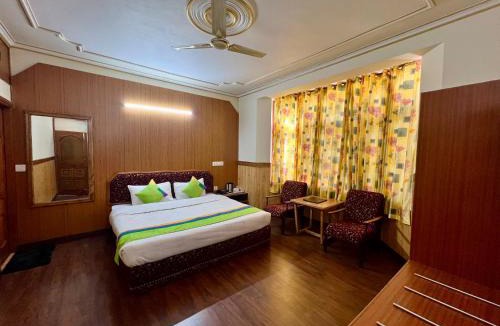Aleo Hotel | Woodstock Inn Manali 800 Mtrs from Mall Road