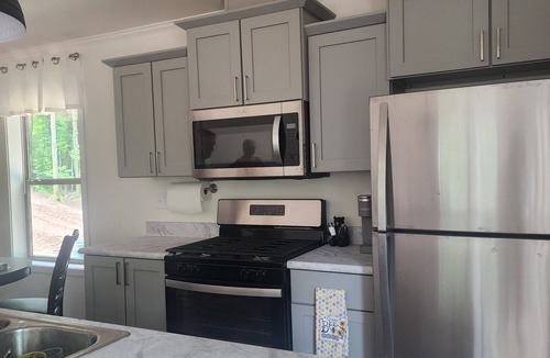 Bryant House | Woodsy hideaway, pet friendly!