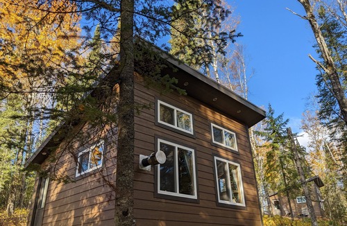 South Range Cabin | Woodsy Personal Retreat Cabin - "Gratitude"