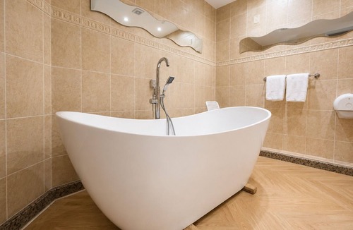 Halifax Hotel | Wool Merchant Hotel