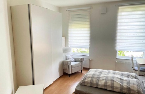 Chorweiler Apartment | Work and Stay Apartment Cologne- Fühlinger See