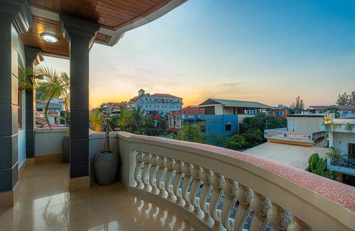 Downtown Siem Reap House | Work-friendly Double Room-stable Wi-Fi 50mbps, Good option for digital nomad
