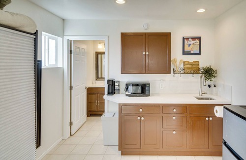 Simi Valley Apartment | Work & Play! Extended-Stay Studio in Simi Valley