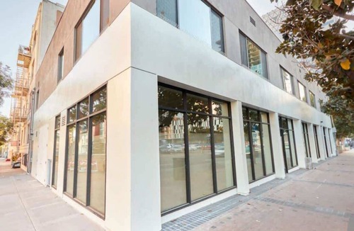 East Village Apartment | Work-Ready Downtown Apt | King Bed & Full Kitchen