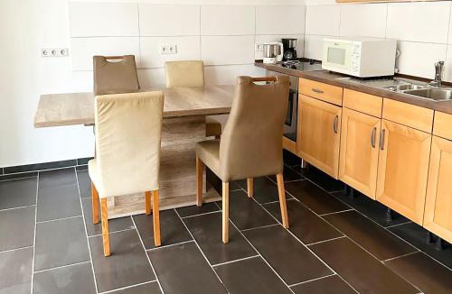 Troisdorf Apartment | Work & Stay Troisdorf