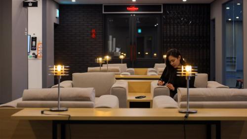 Seo-gu Hotel | Workers Hotel Daejeon by Anook