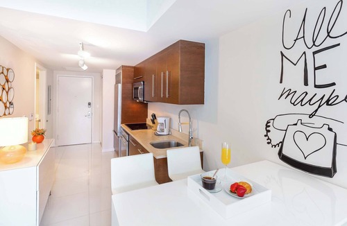 Downtown Miami Apartment | World Cup Base | Balcony Studio | Brickell Parties