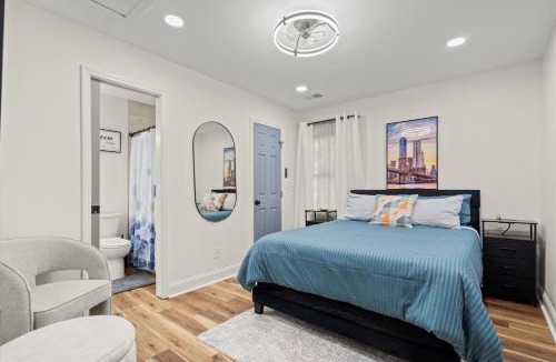 Belvedere Park House | World Cup Compound - 2 Luxury Homes! Sleeps 12