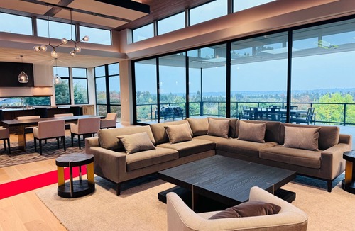 Clyde Hill House | World Cup Luxury Estate: Seattle Views, Pool/Golf