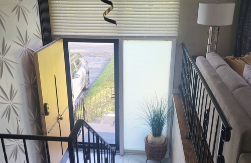 Waldron House | World Cup-Ready 3-Bedroom Home