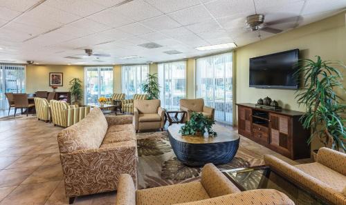 Uptown Design District Resort | WorldMark Palm Springs