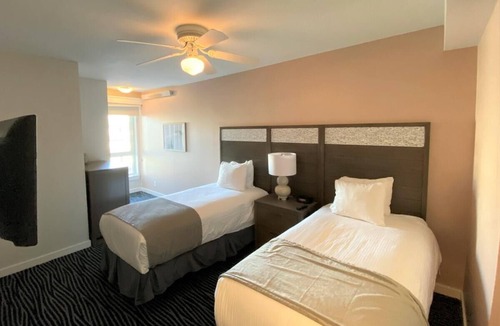 Seaside Gilbert District Resort | Worldmark Seaside, Beachfront Resort! (Add Nights 5, 6 &7 only $50 each.)