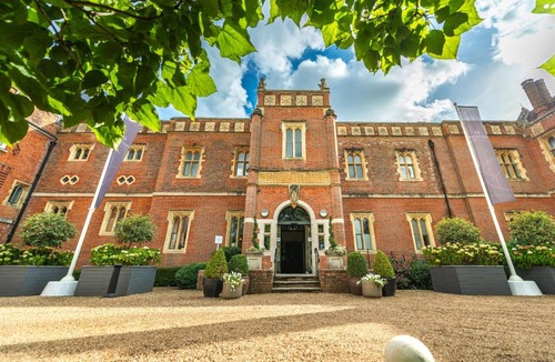 Westcott Hotel | Wotton House