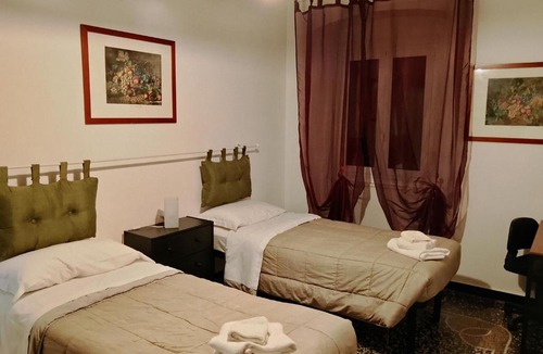 San Teodoro Apartment | WOW HOME 2 - 175 mq - posteggio privato - davanti porto traghetti - fino a 10 posti letto - balcone
