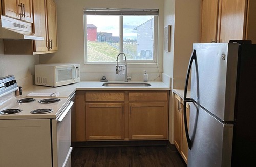 Pullman Apartment | WSU HomeBase Comfort & Convenience Near Airport