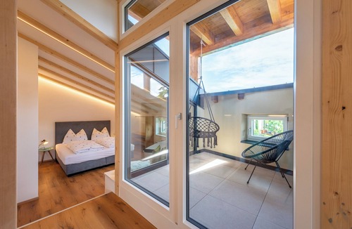 Tramin Apartment | Wunderschöne und Detailverliebte Wohnung mit Infrarotkabine