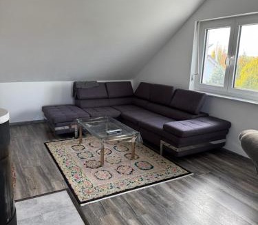 Buettelborn Apartment | Wunderschöne und helle Wohnung