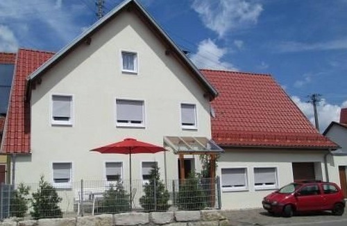 Zainingen House | Wunderschönes Ferienhaus in Zainingen by Interhome