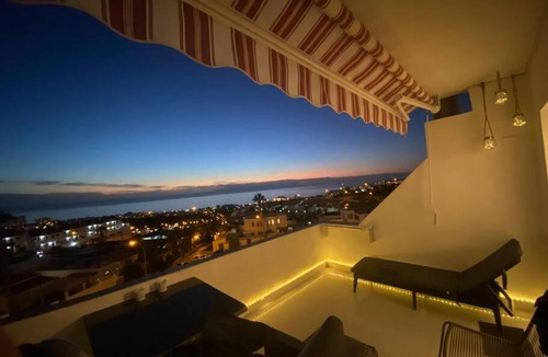 San Eugenio Apartment | Wunderschönes gemütliches Apartment mit Meerblick