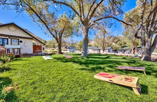 Walker Apartment | WWM 9 · 9 Adventure Base explore The E Sierras WWM